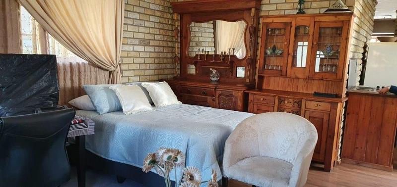 10 Bedroom Property for Sale in Ladybrand Free State